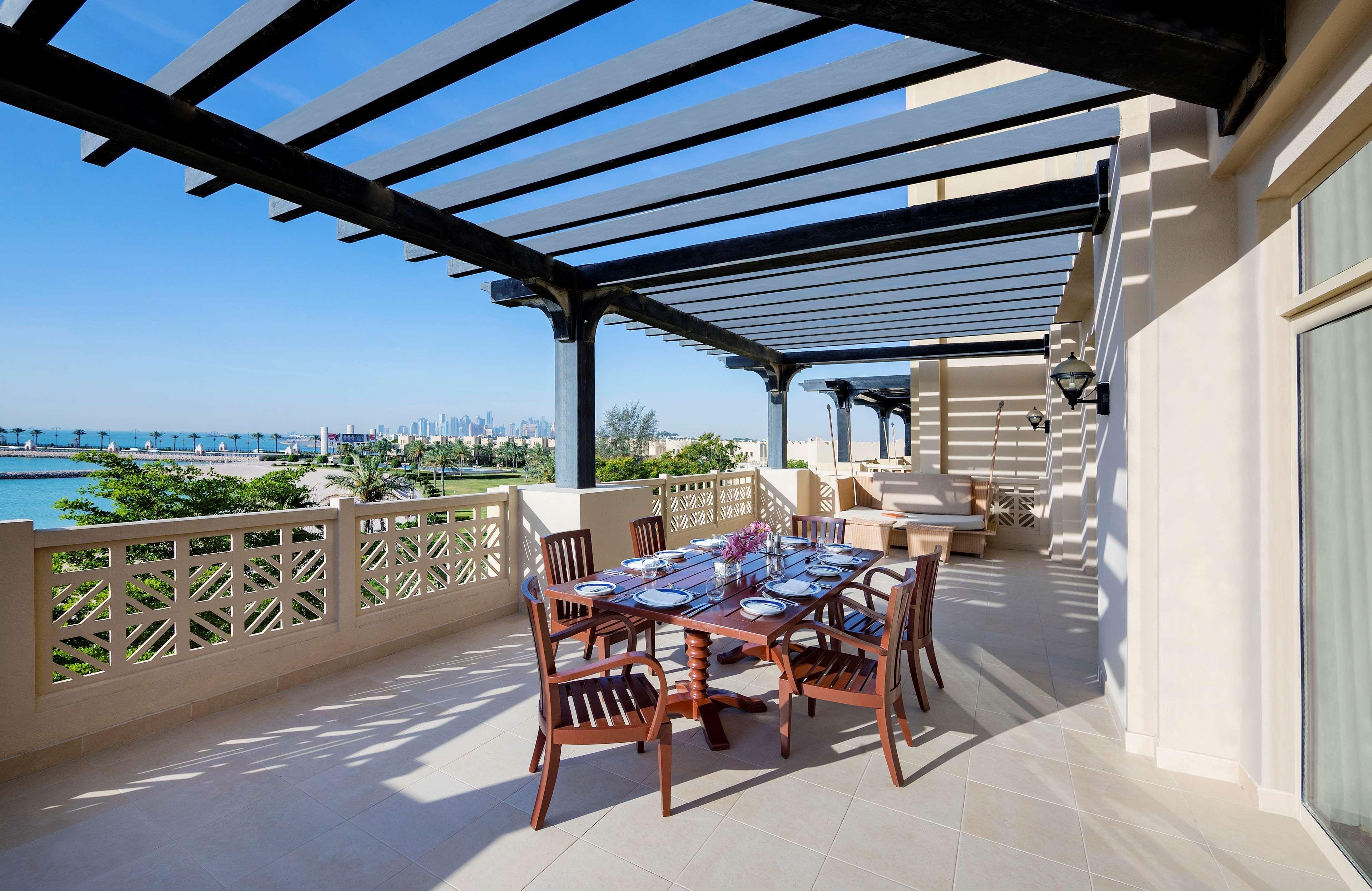 แกรนด์ ไฮแอท โดฮา Hotel ภายนอก รูปภาพ The Terrace at the Four Seasons Hotel, Cairo