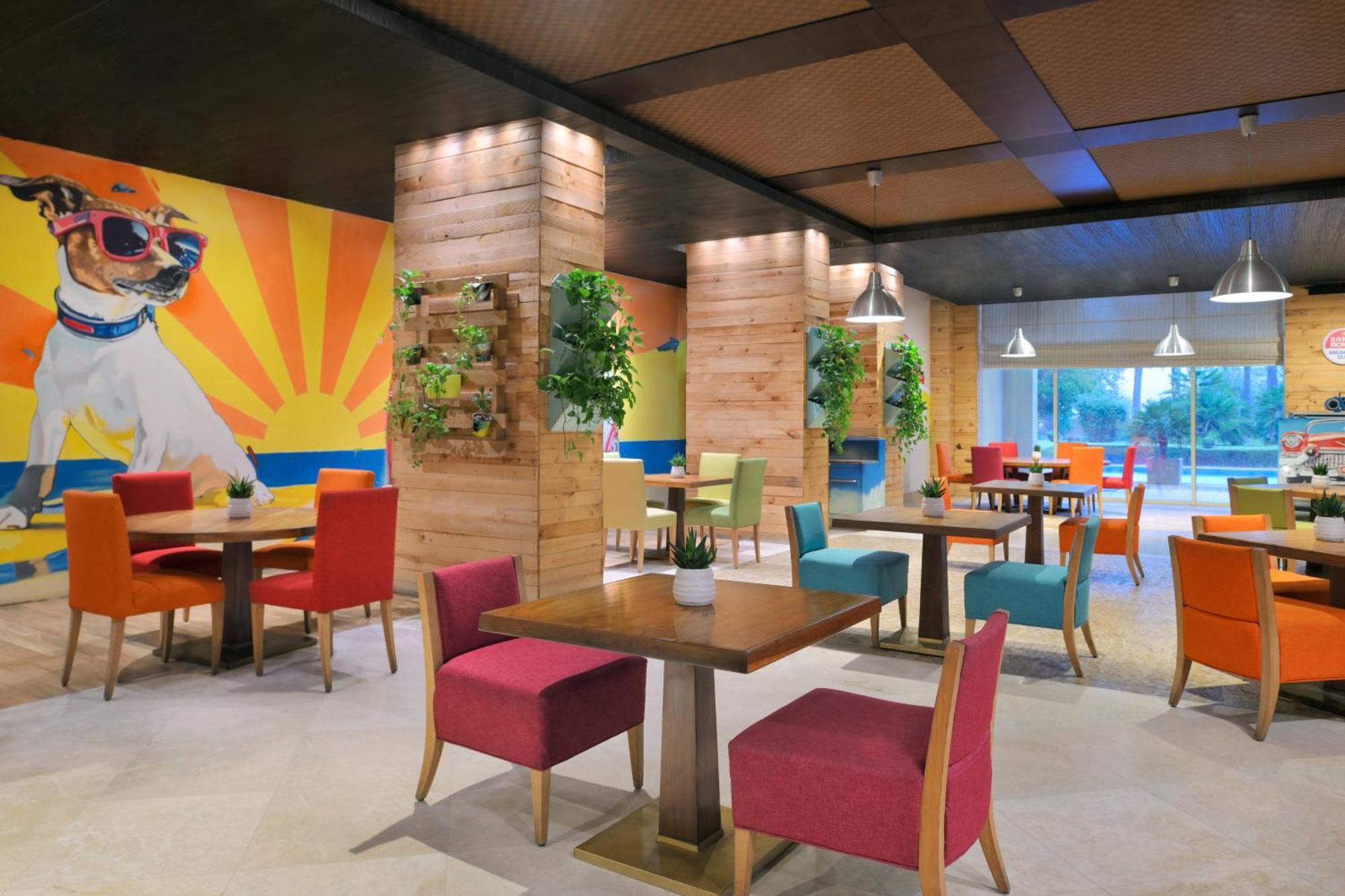 แกรนด์ ไฮแอท โดฮา Hotel ภายนอก รูปภาพ The interior of the lounge